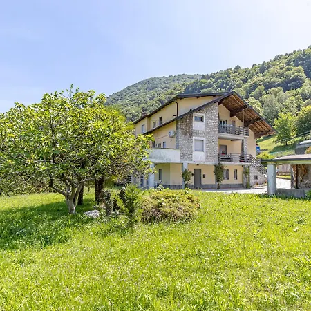 Lejlighed Casa Lario Schignano (Como)